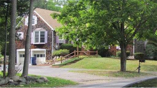 91 Holliston St, Medway, MA 02053 - photo 1