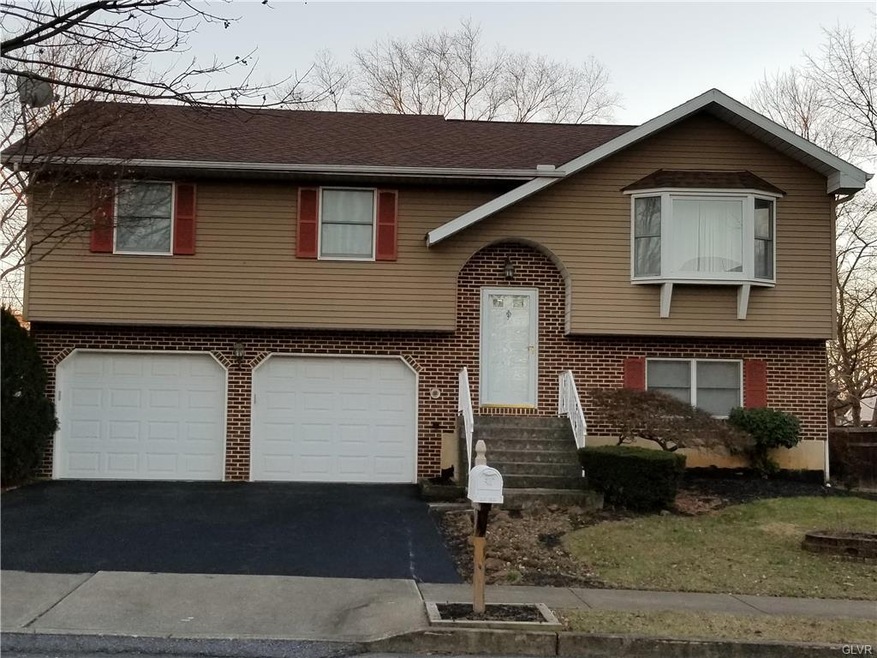 2572 Madison Ave, Bethlehem, PA 18017 - photo 1