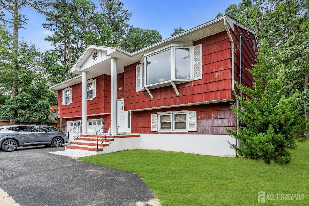 For Sale $850,000 • Co-Listing Agent