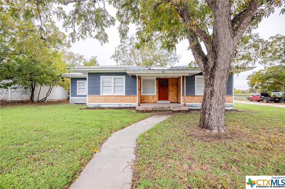 801 E Main St Unit C  