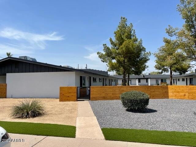 830 E Turney Ave unit 2, Phoenix, AZ 85014 - photo 1