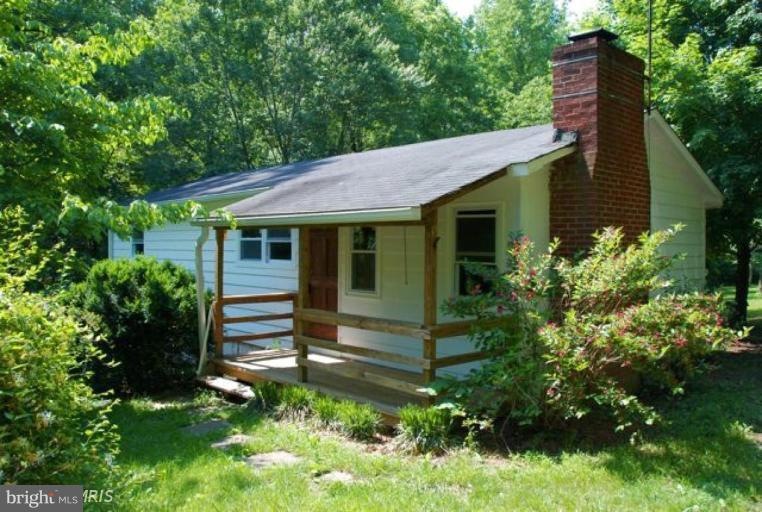 14028 Lee Hwy, Amissville, VA 20106 - photo 1