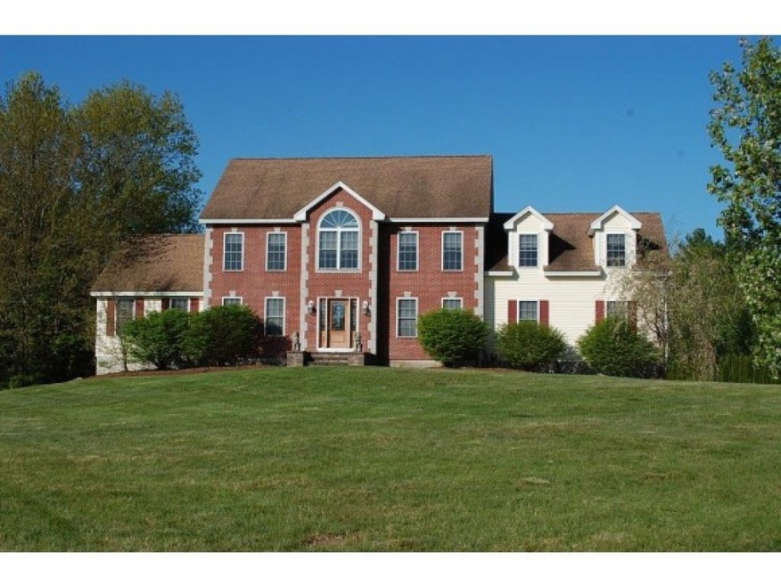 1 Aspen St, Salem, NH 03079 - photo 1