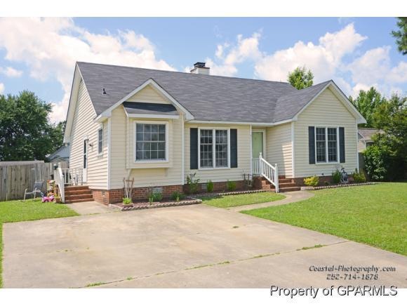 510 Coventry Ct, Winterville, NC 28590 - photo 1