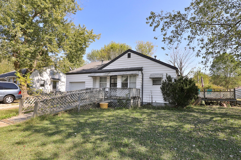 341 S Center St, Fordland, MO 65652 - photo 1