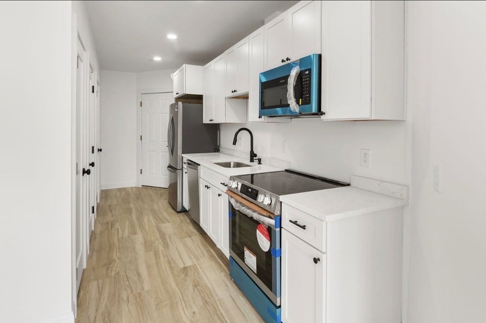 For Rent $2,200/month