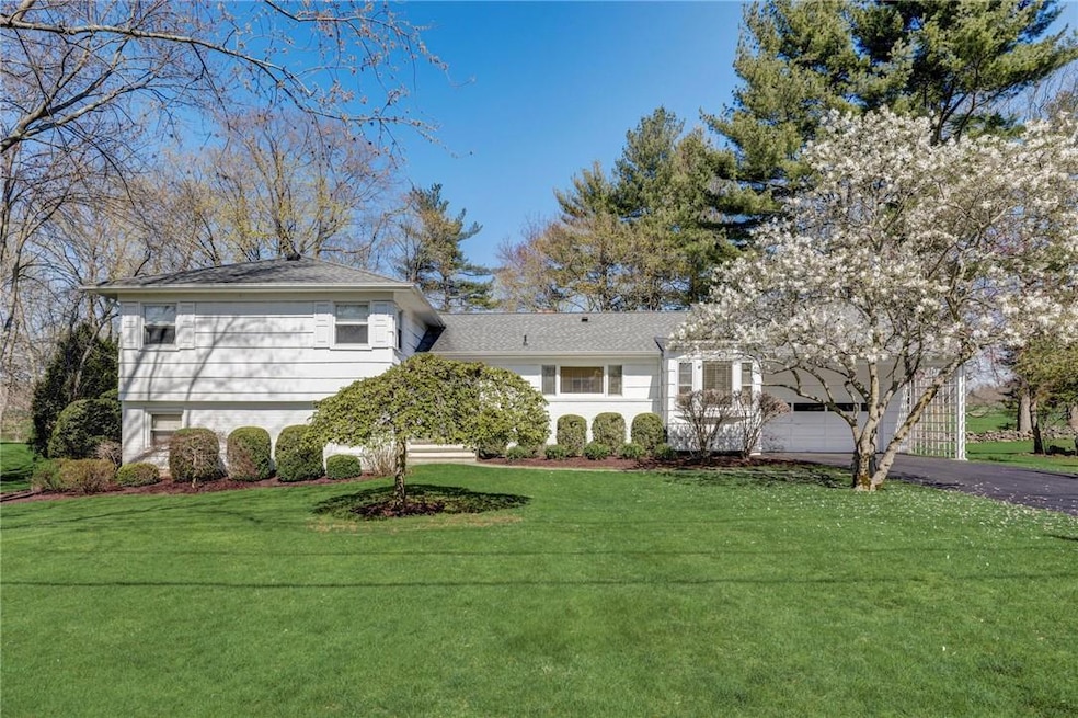 97 Country Ridge Dr, Rye Brook, NY 10573 - photo 1