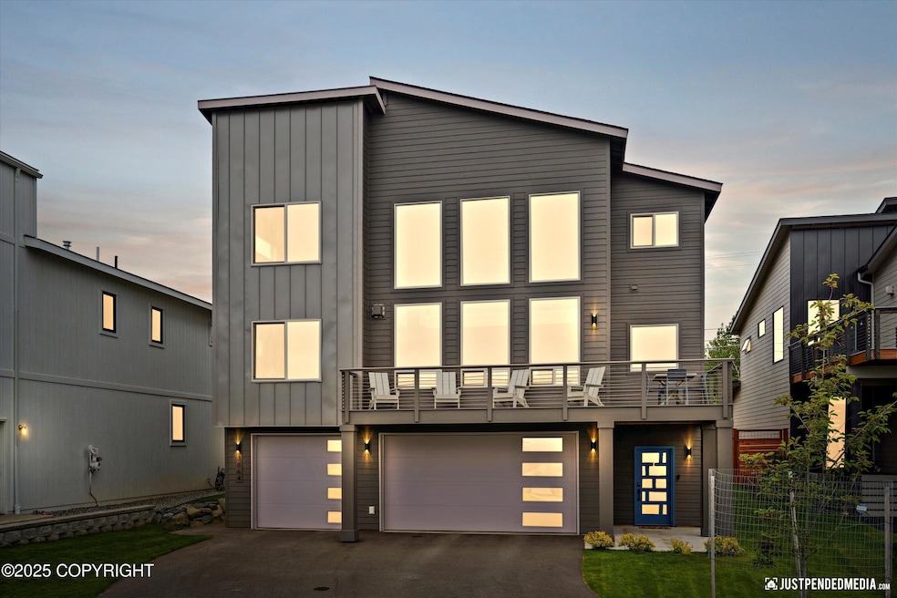 3964 Crane Circle