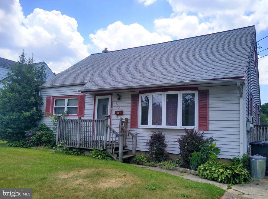 507 Elm Ave, Woodbury, NJ 08096 - photo 1