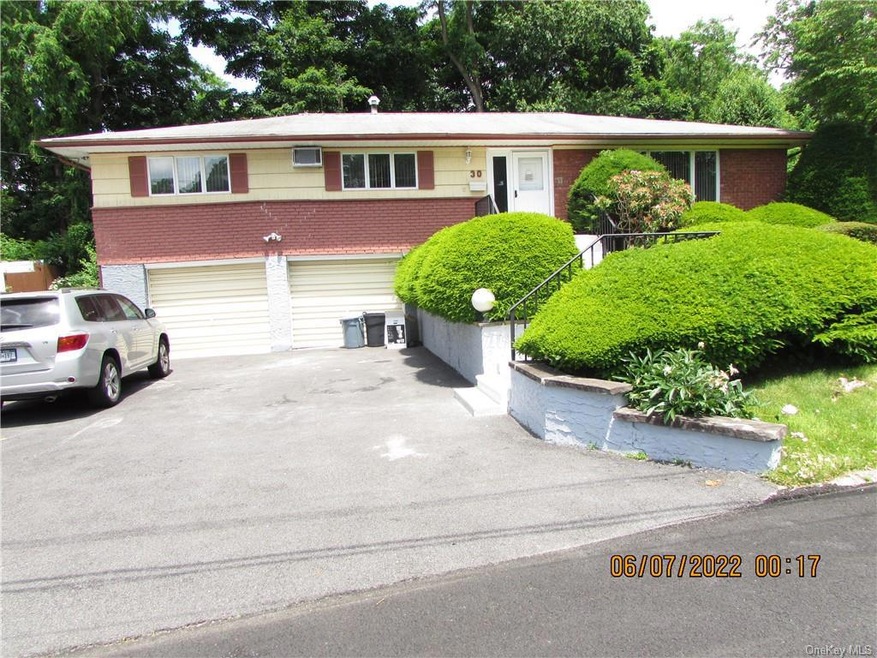 30 Nimitz Place, Yonkers, NY 10710 - photo 1