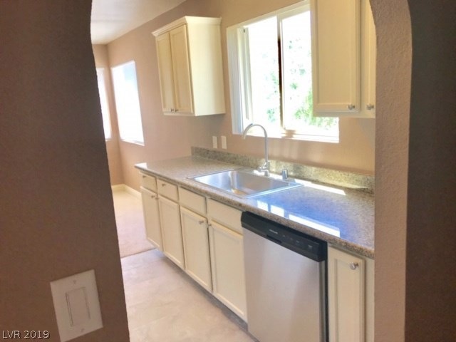 Kitchen with granite counters, new appliances, new