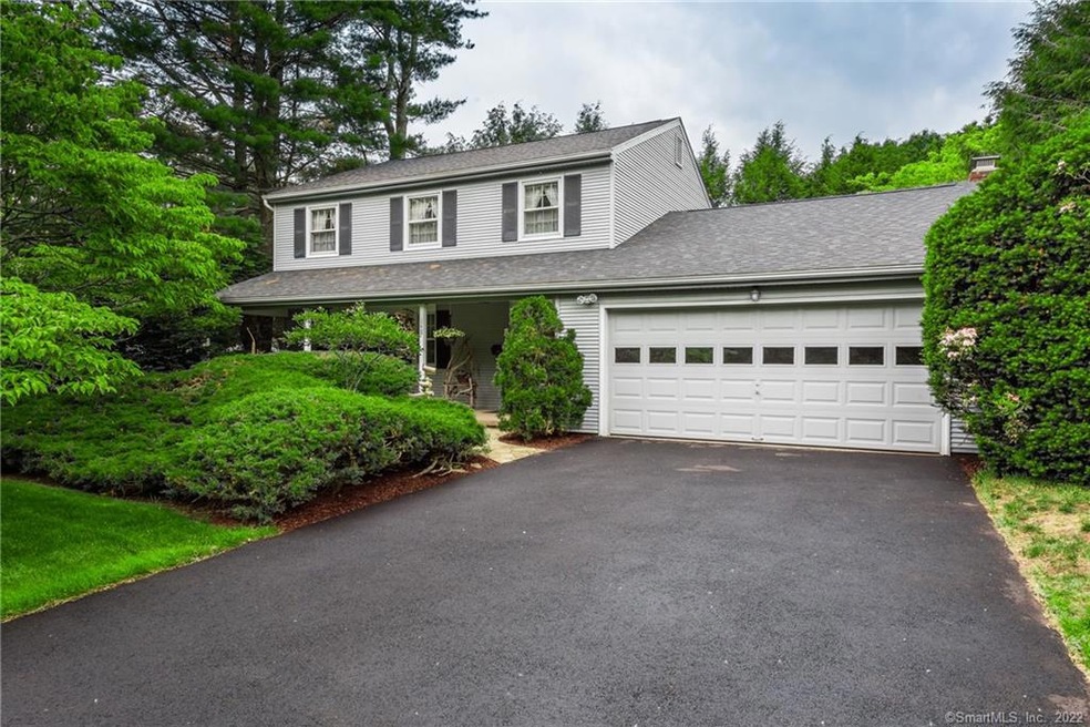 148 Kennedy Rd, Manchester, CT 06042 - photo 1