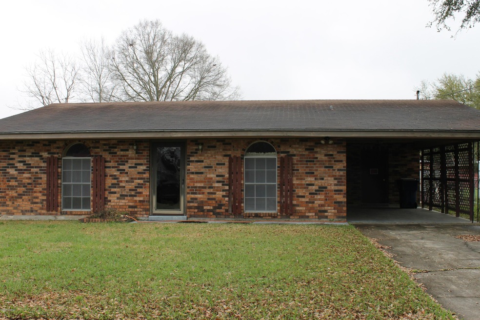 1340 Bruce Ave, Eunice, LA 70535 - photo 1