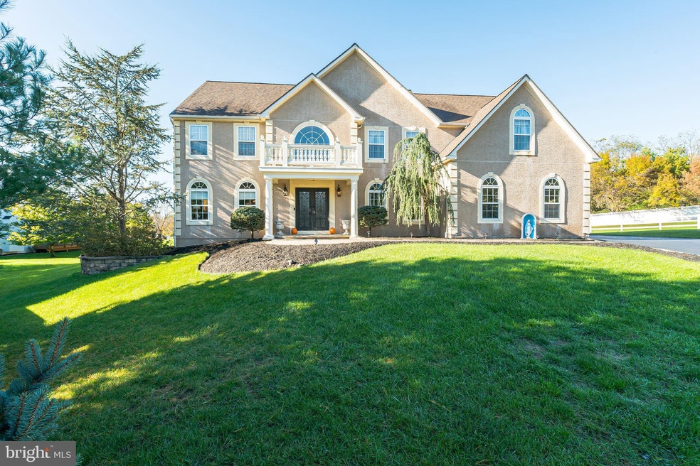 2005 Swan Cir, Norristown, PA 19403 - photo 1