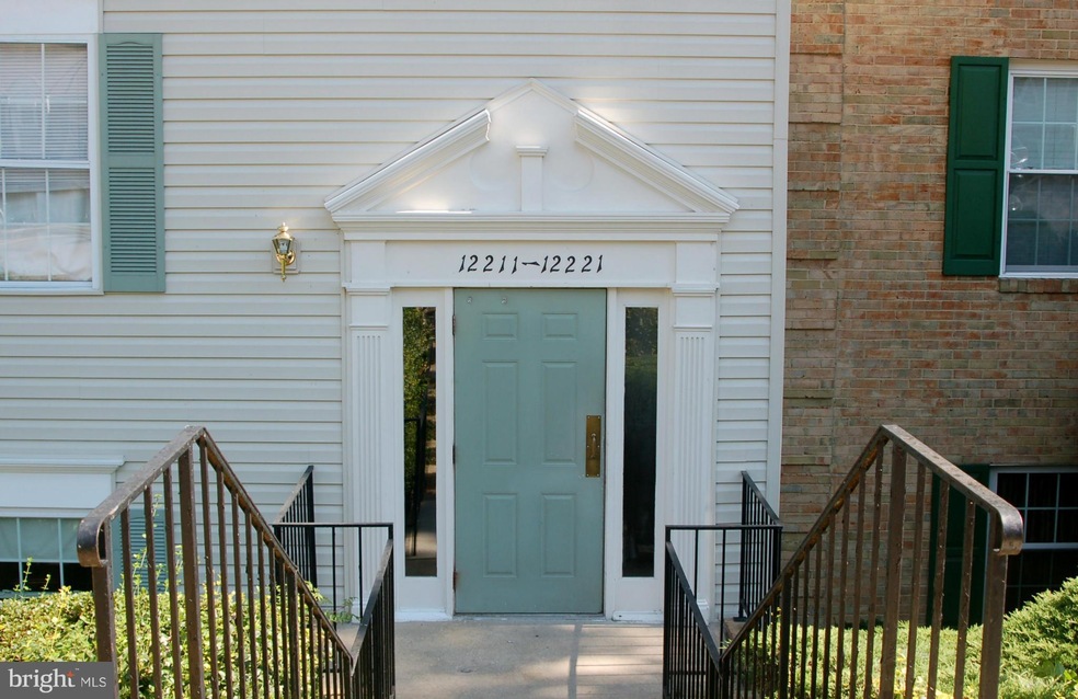 12211 Stevenson Ct unit 12211, Woodbridge, VA 22192 - photo 1