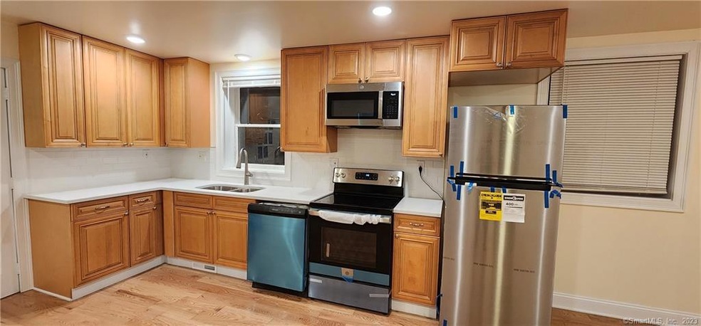 720 Main St unit 1, Plymouth, CT 06782 - photo 1