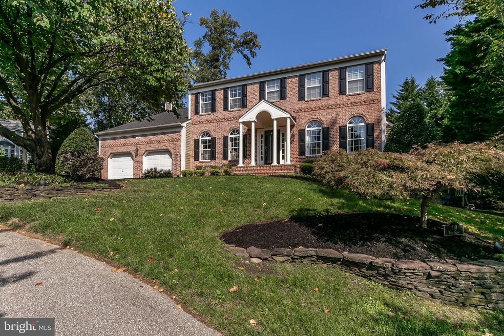 610 Wood Glenn Ct, Lutherville Timonium, MD 21093 - photo 1