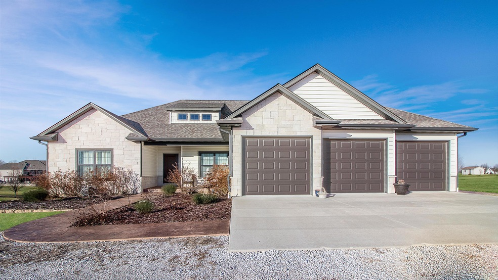 685 Bluebird Columbia MO for sale