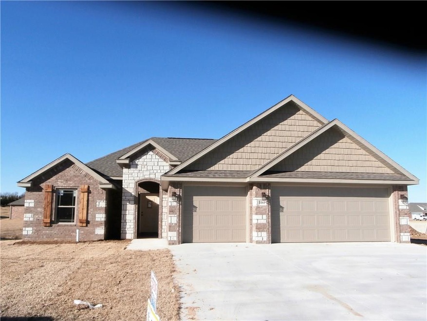 1161 Spur Cir, Prairie Grove, AR 72753 - photo 1