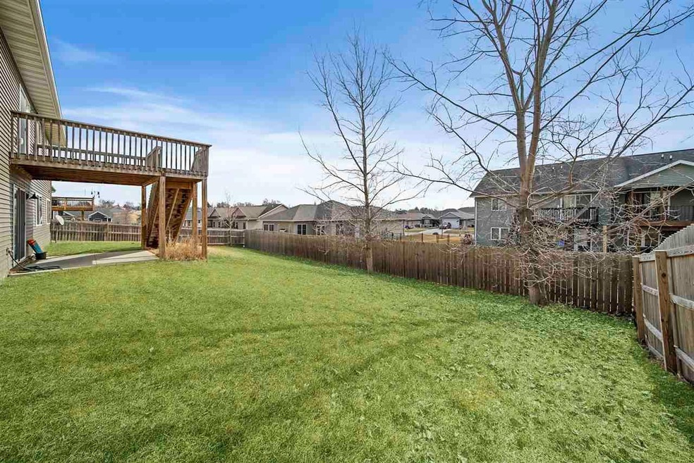 604 Sullivan St, West Branch, IA 52358 - photo 1