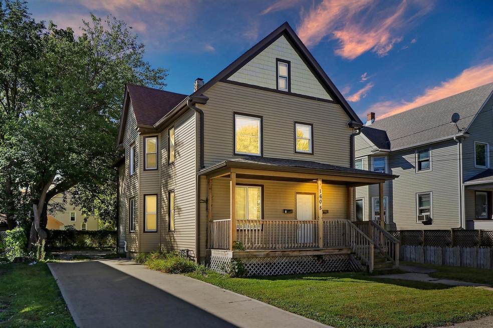 S- 1605 61st, St, Kenosha, WI - 19