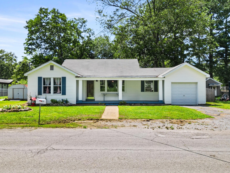 414 Magnolia St, La Fayette, GA 30728 - photo 1