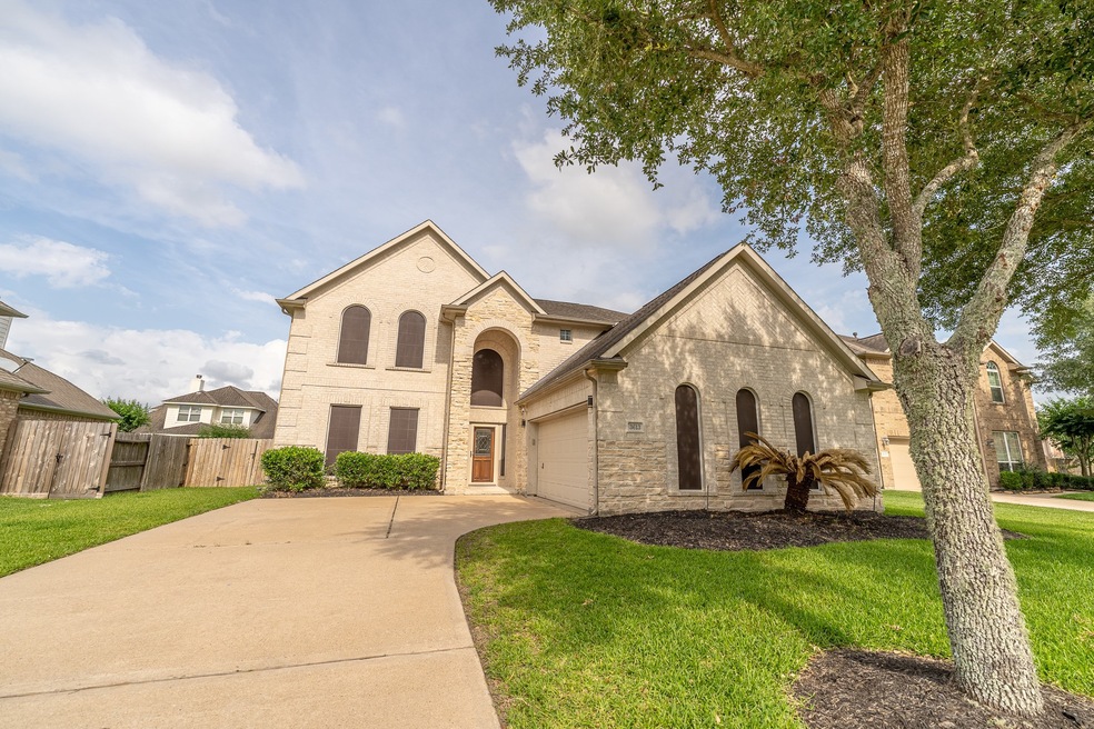 3613 Sebago Dr, Pearland, TX 77584 - photo 1