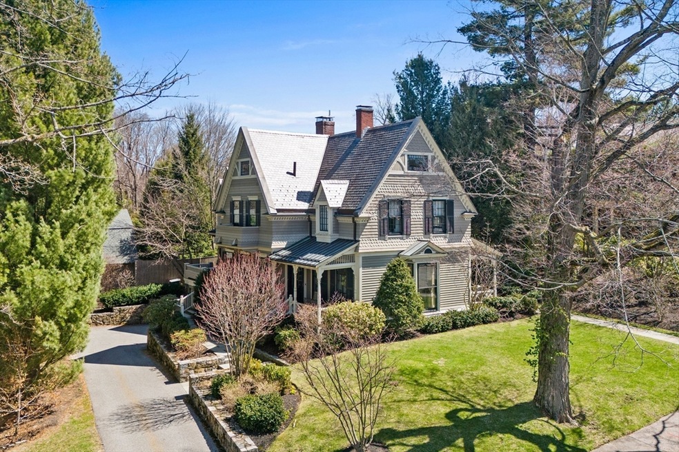 Sold $3,300,000 • Co-Listing Agent