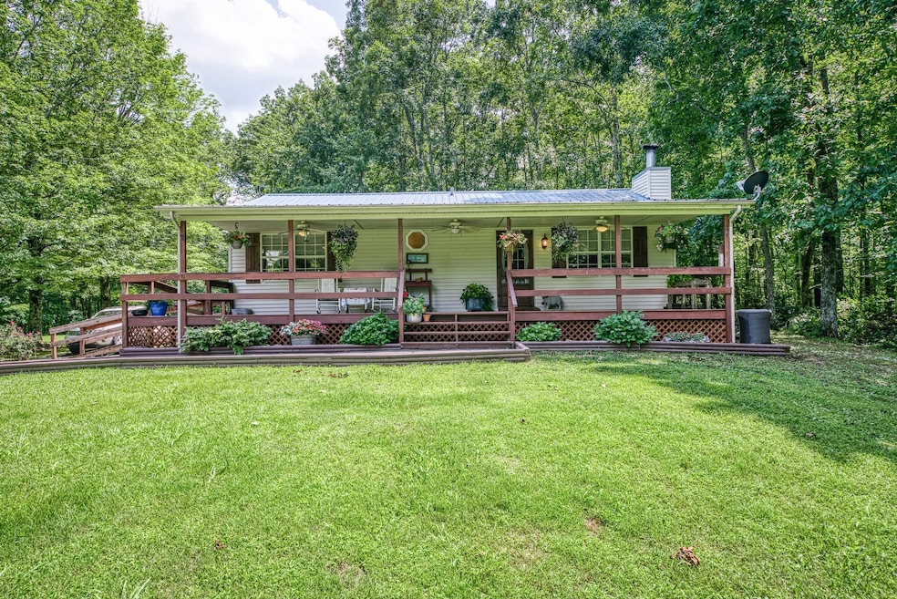 575 Old Highway 53 S, Celina, TN 38551