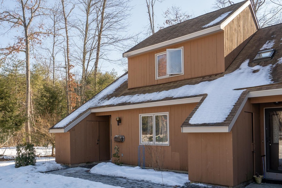 53 Derry St, MerriMacK, NH 03054 - photo 1