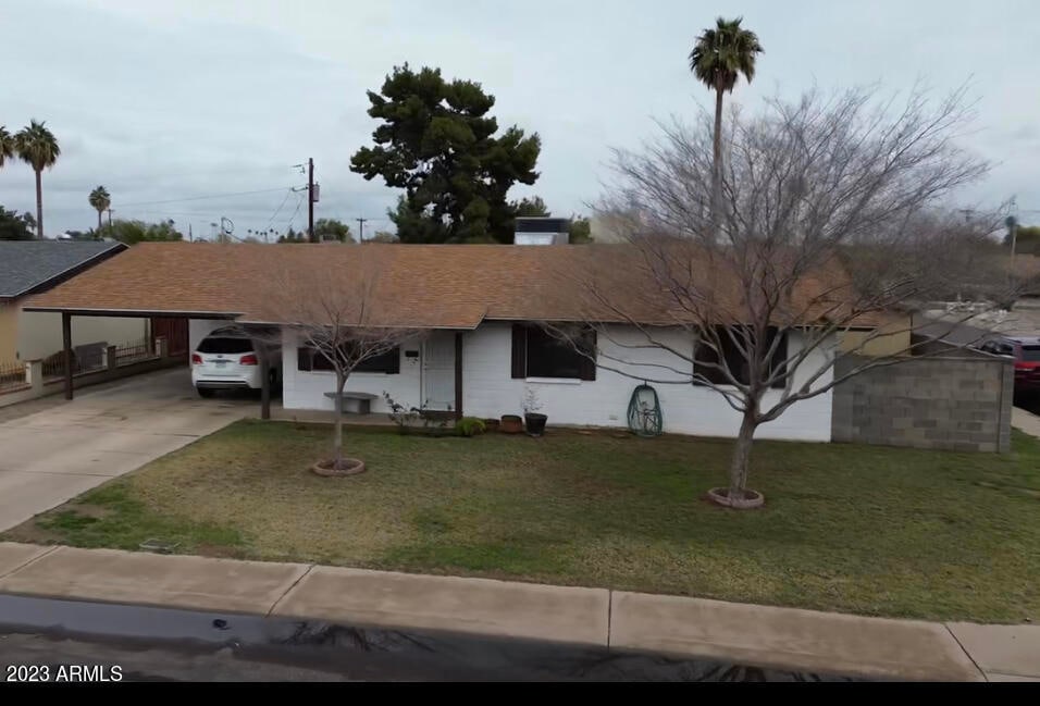 3133 N 81st Dr, Phoenix, AZ 85033 - photo 1