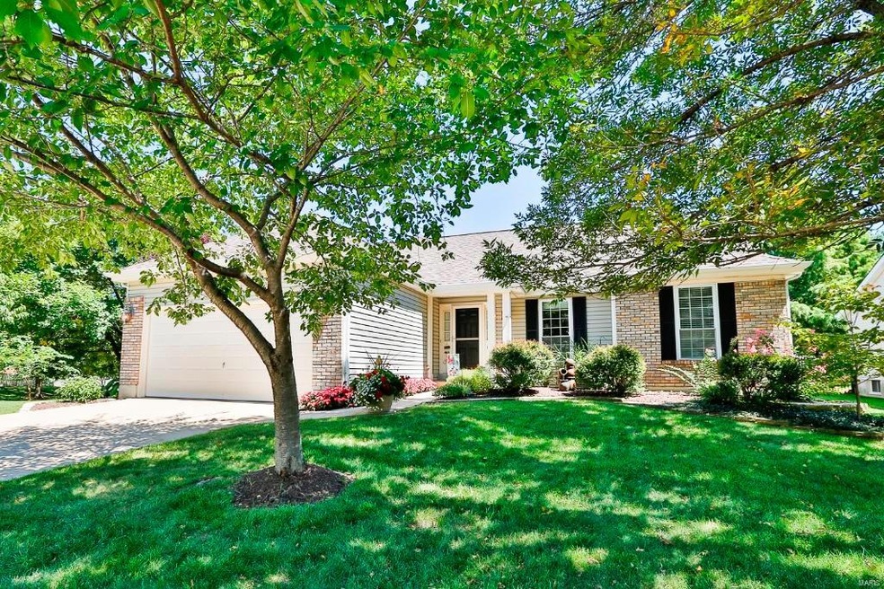 Well shaded with mature trees, in ground sprinkler