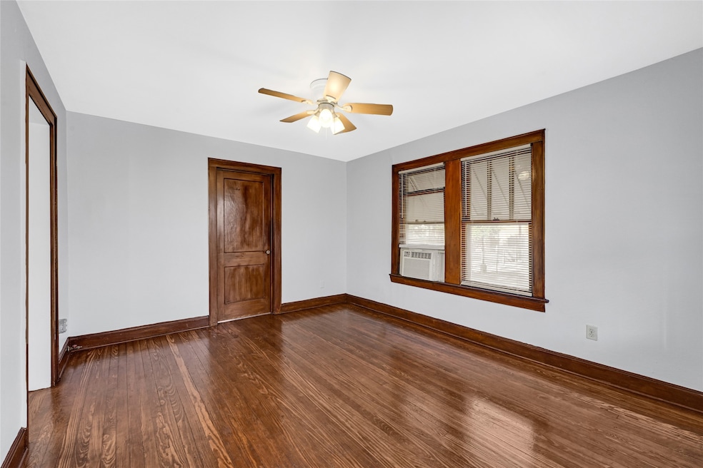 For Rent $1,035/month