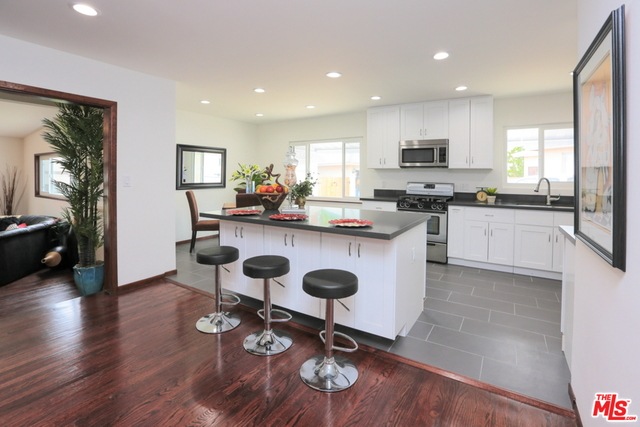 1110 Winn Dr, Upland, CA 91786 - photo 1