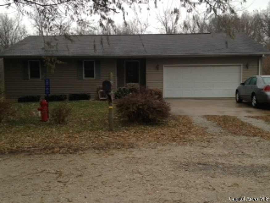 128 Coral Berry Dr, Jacksonville, IL 62650 - photo 1