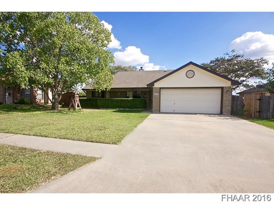 306 W Blancas Dr, Copperas Cove, TX 76522 - photo 1