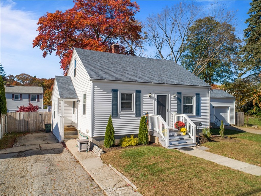 14 Penbryn Ave, Smithfield, RI 02917 - photo 1