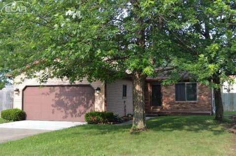 9339 Sue Ln, Swartz Creek, MI 48473 - photo 1