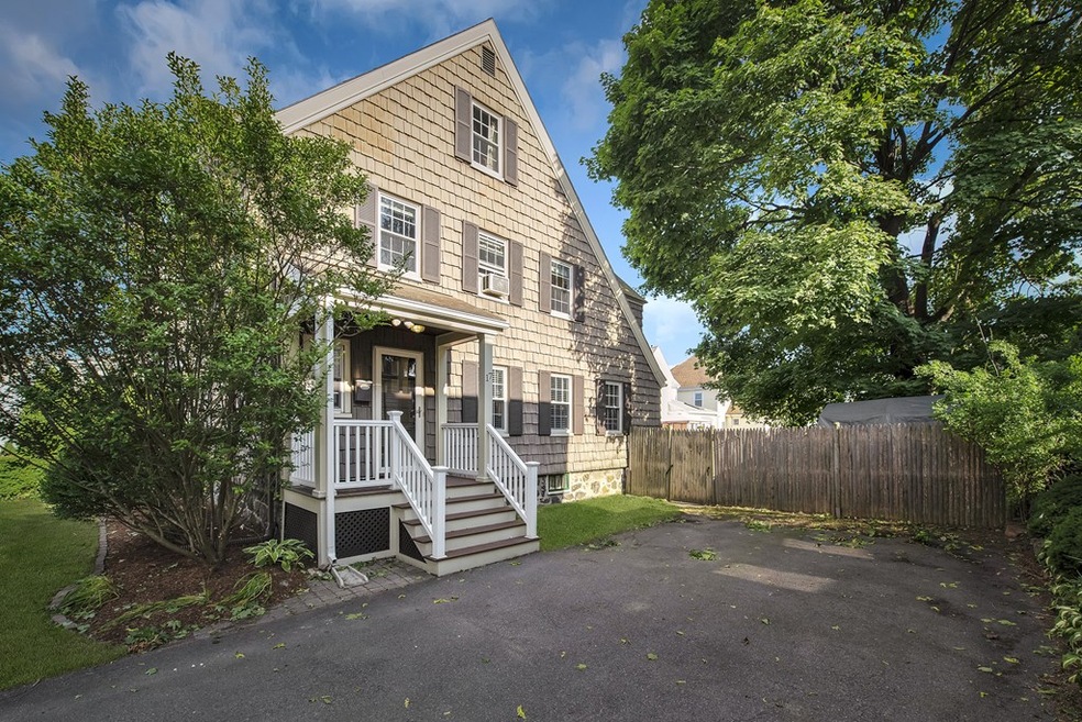 17 Middlesex Ave, Swampscott, MA 01907 - photo 1