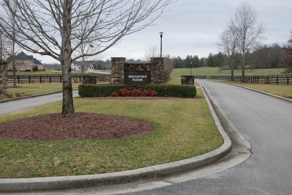 19 Waterford Dr, Manchester, TN 37355 - photo 1