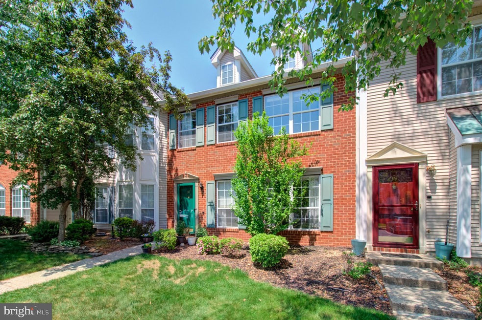 37 Cabot Way unit 26, Franklin Park, NJ 08823 - photo 1