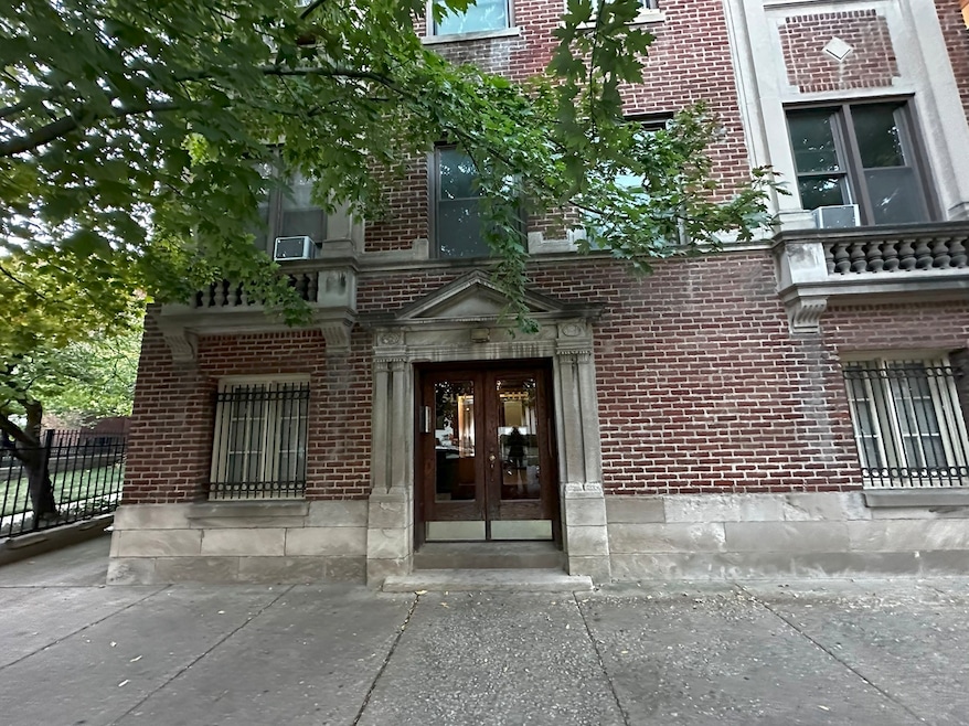 5114 S Woodlawn Ave unit 3L, Chicago, IL 60615 - photo 1