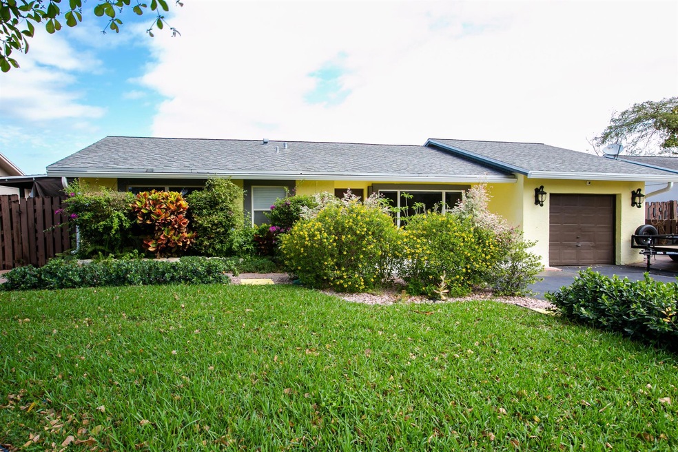 9585 Affirmed Ln, Boca Raton, FL 33496 - photo 1