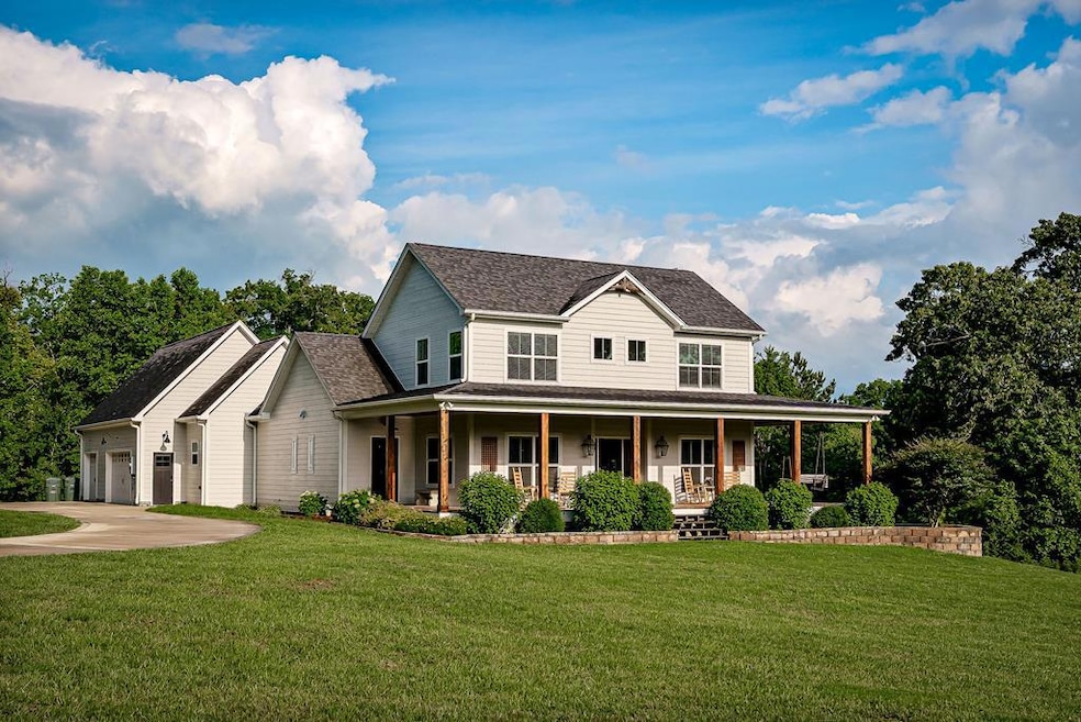 Sold $1,050,000 • Co-Listing Agent