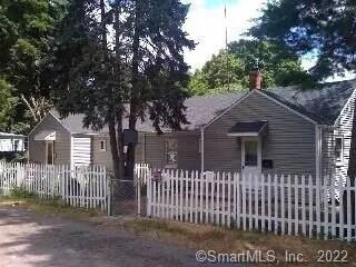 38 Priscilla Cir, Bridgeport, CT 06610 - photo 1