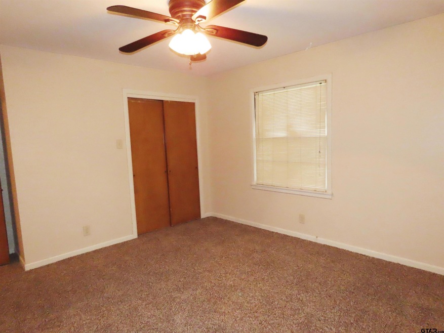 1220 1220 Powers Dr, Tyler, TX 75707 - photo 1