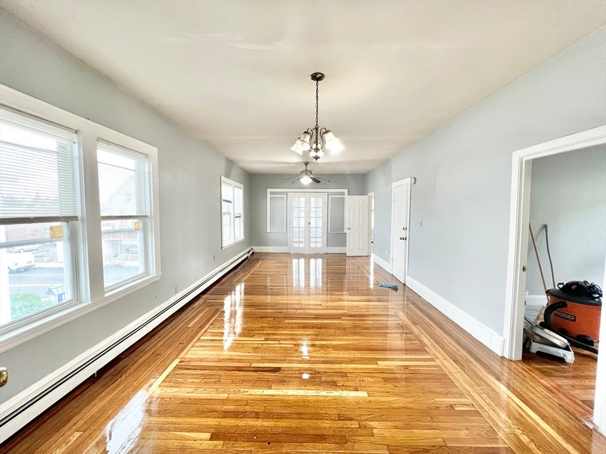 113 Ferry St unit 1, Everett, MA 02149 - photo 1