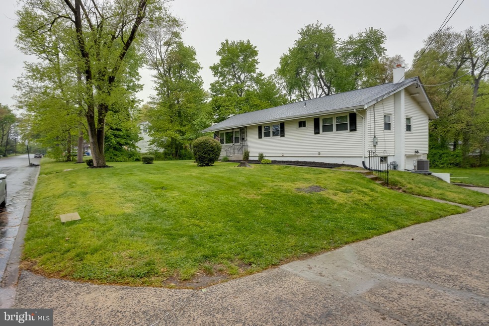 411 Glen Ave, Moorestown, NJ 08057 - photo 1