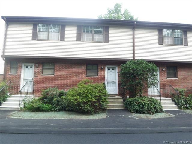 87 Hampton Ct unit 87, Newington, CT 06111 - photo 1