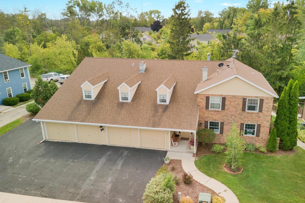 2609 Camelot Blvd unit A, Sheboygan, WI 53081 - photo 1